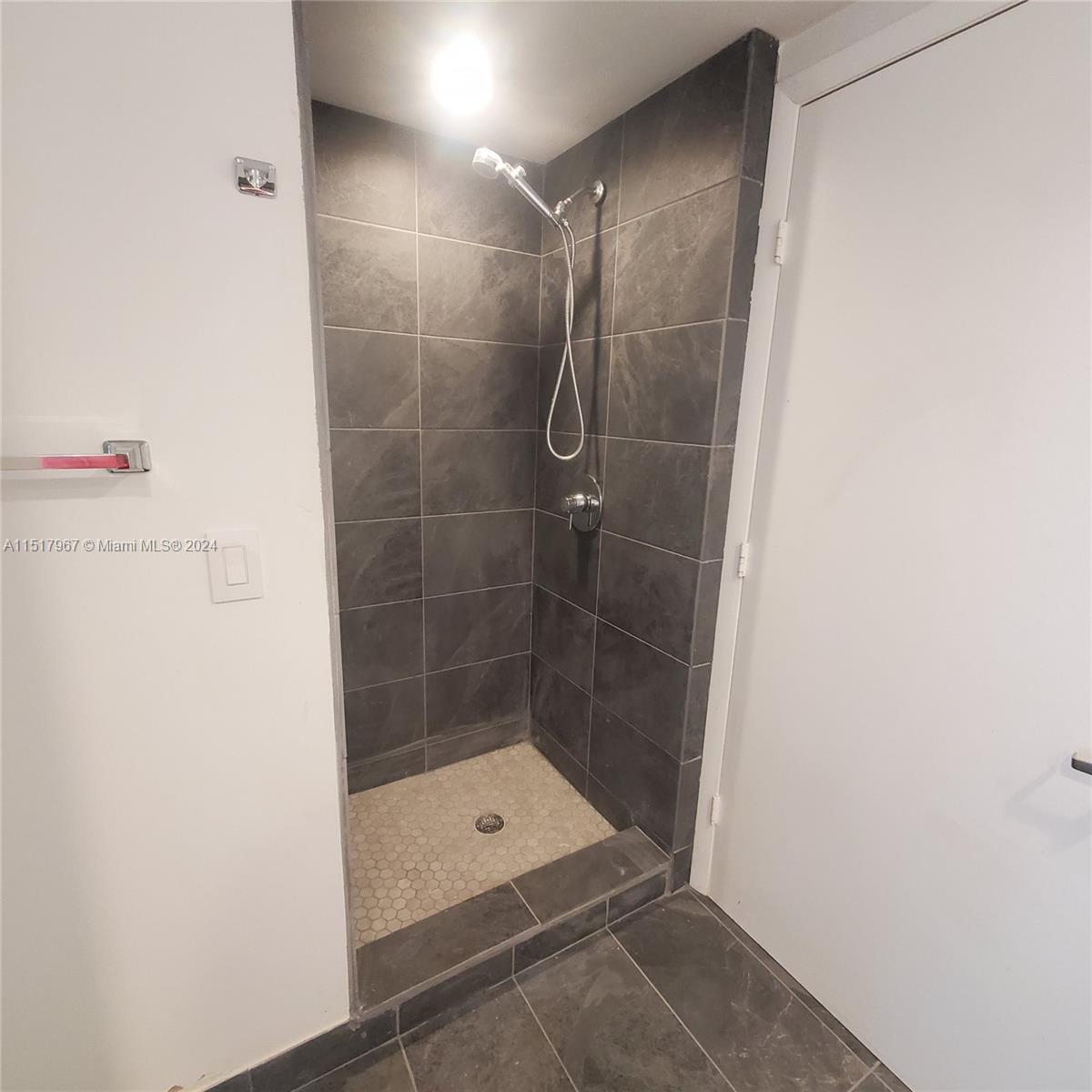 475 Brickell Ave # 3509
