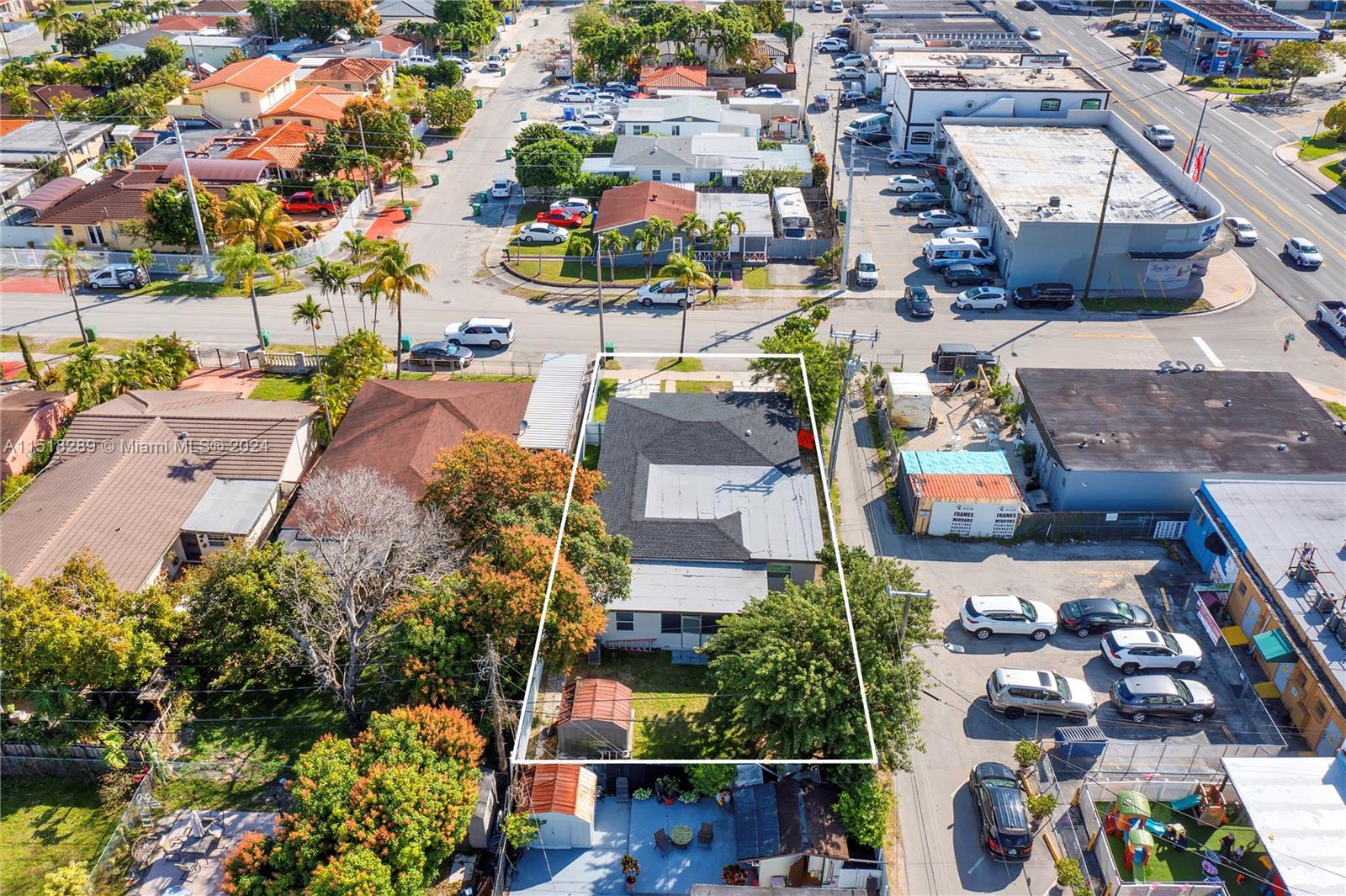 720 SW 60th Ave