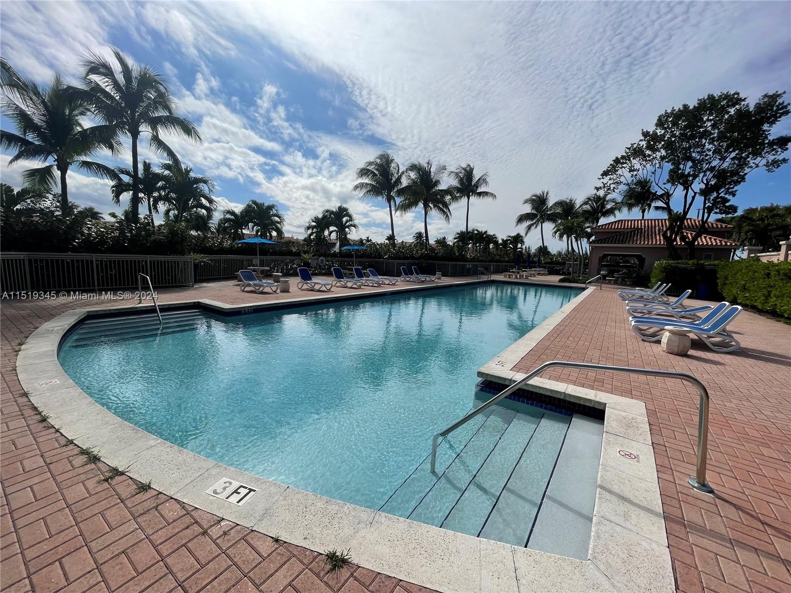 6320 NW 114th Ave # 1201