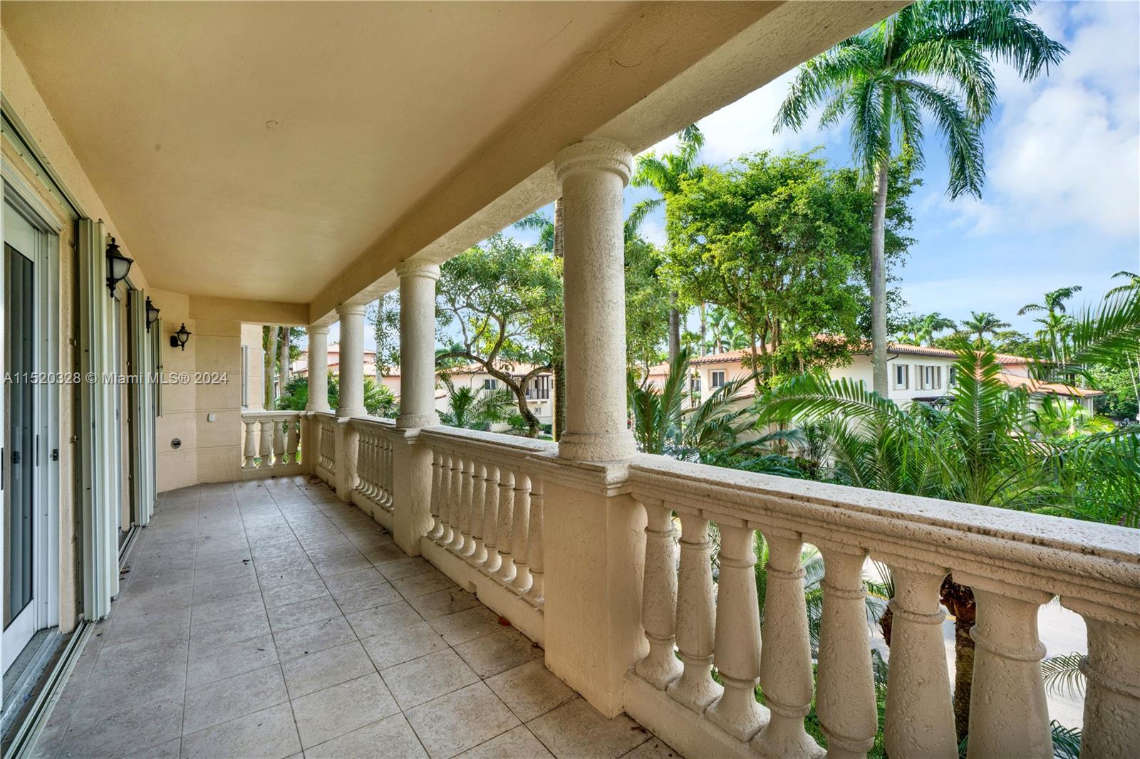 13631 Deering Bay Dr # 217