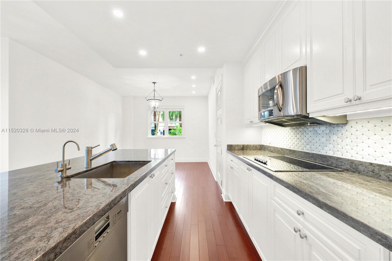 13631 Deering Bay Dr # 217