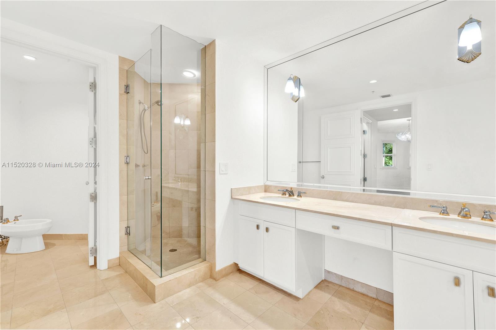 13631 Deering Bay Dr # 217