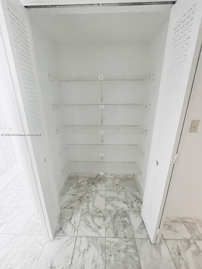 1623 Collins Avenue # A Unit: 612-A