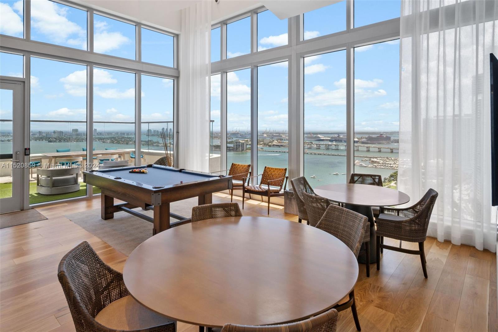 2150 N Bayshore Dr # 305
