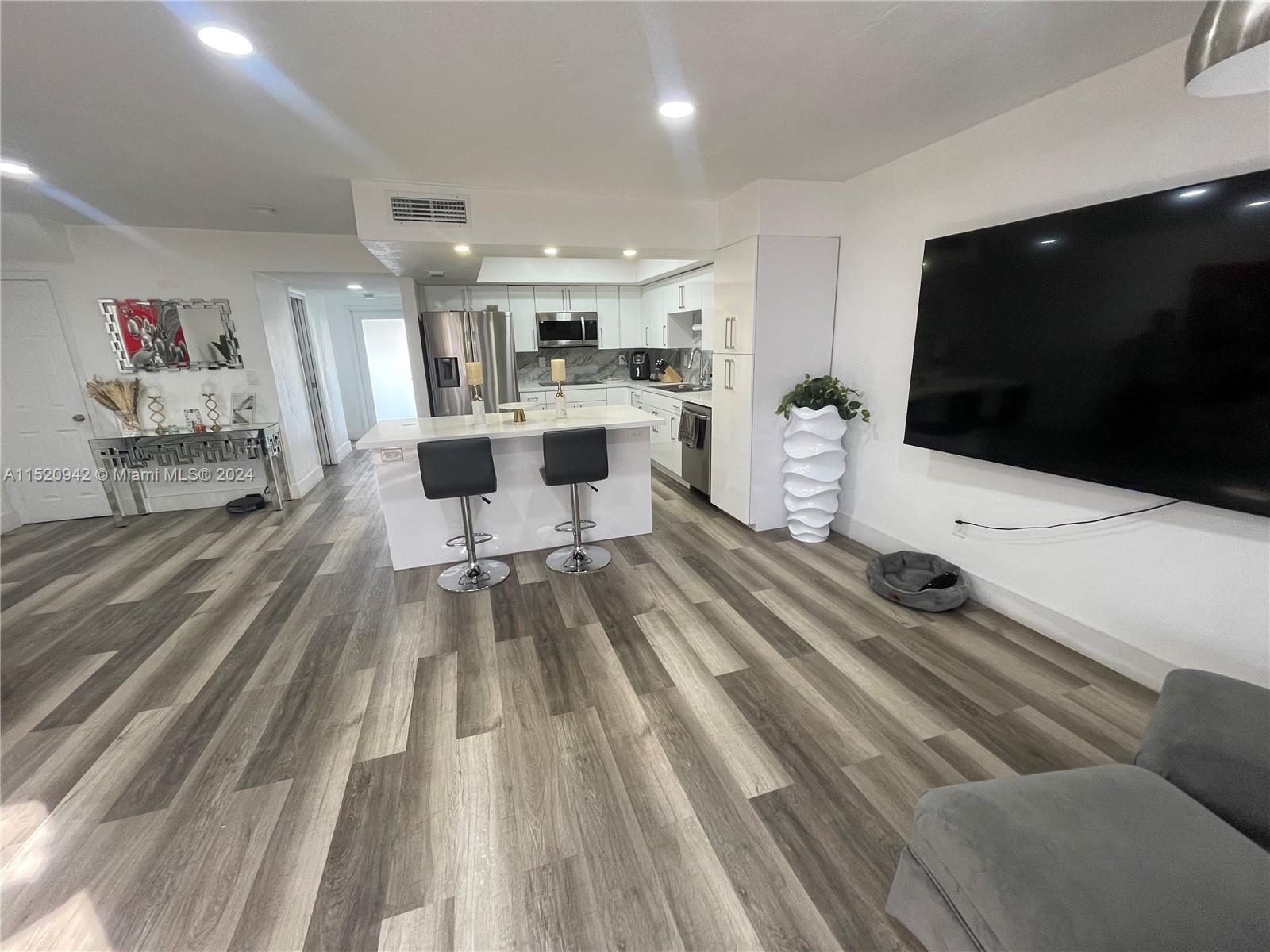 6900 W 2nd Way