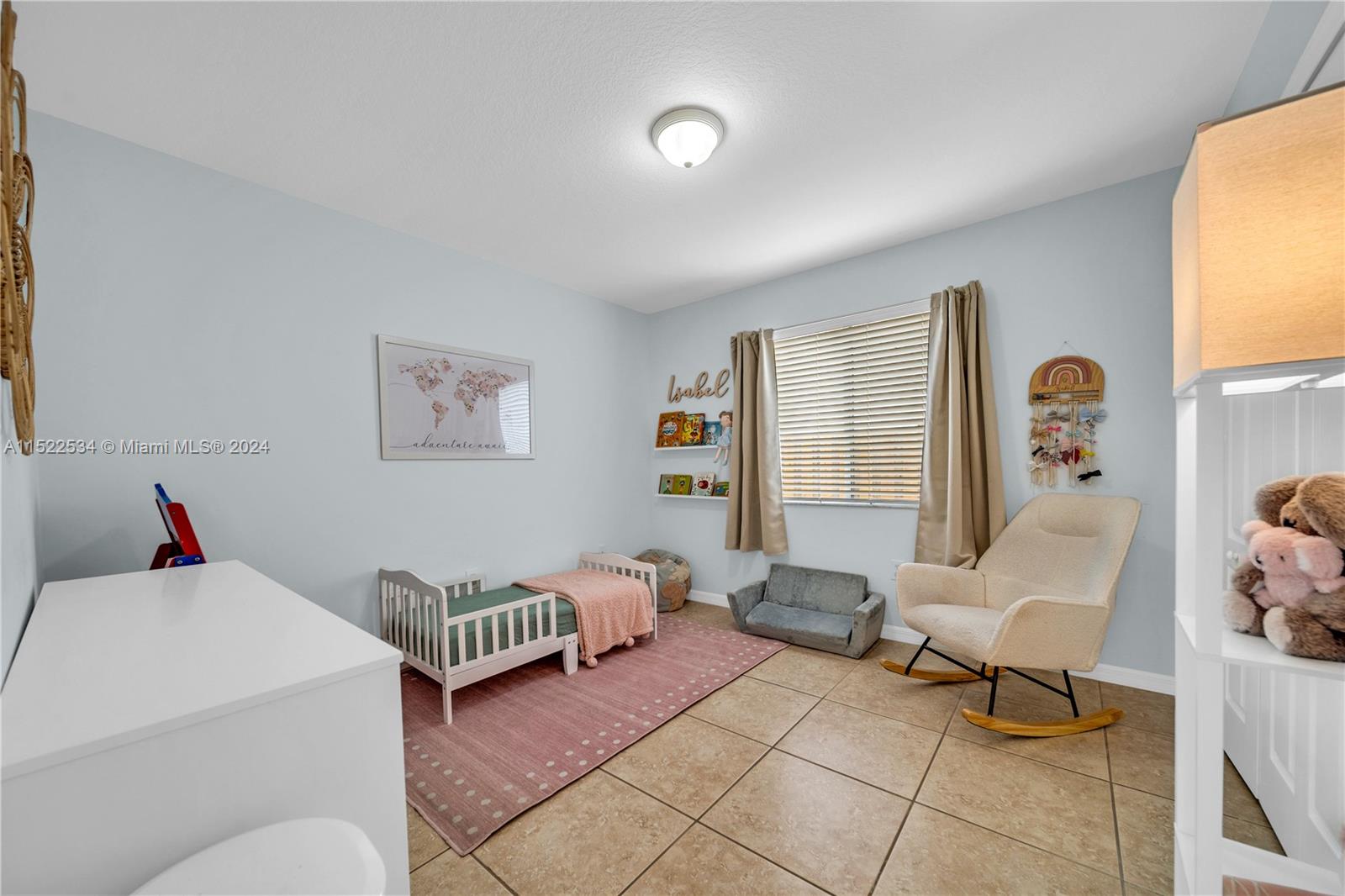 5184 SW 158th Ave