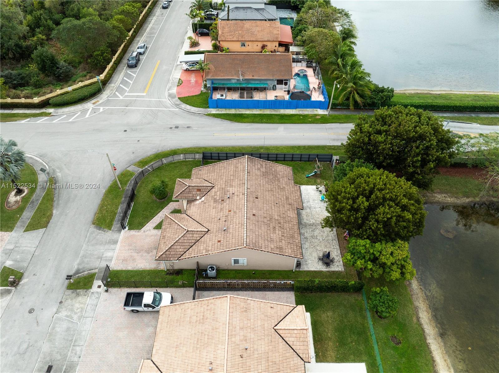 5184 SW 158th Ave