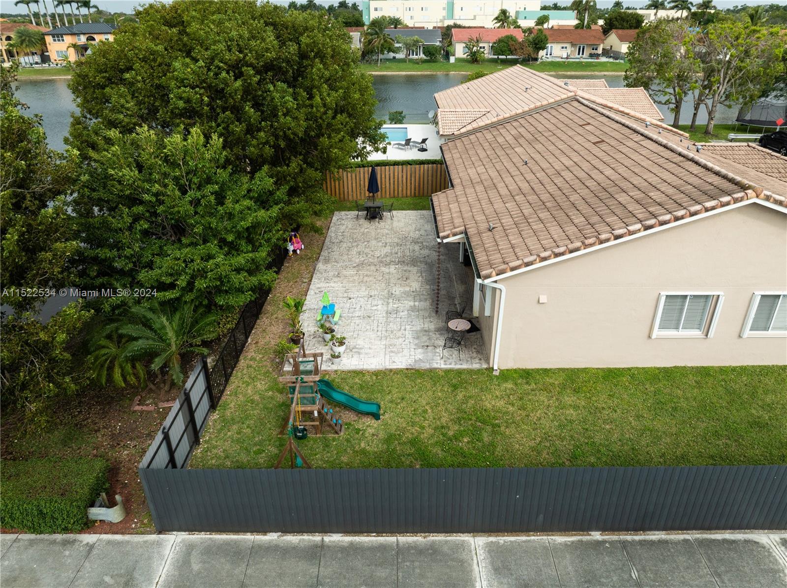 5184 SW 158th Ave