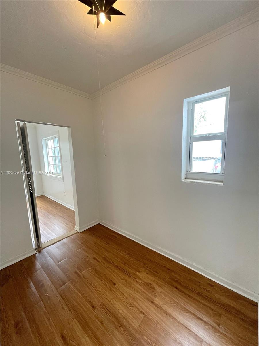 1619 Meridian Ave # 10