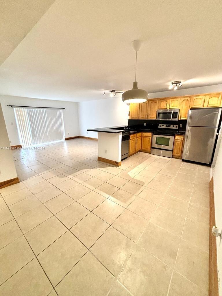 7473 SW 82nd St # A112