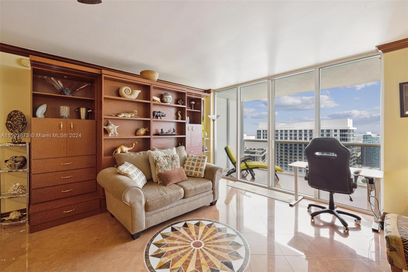 1830 S Ocean Dr # 4712