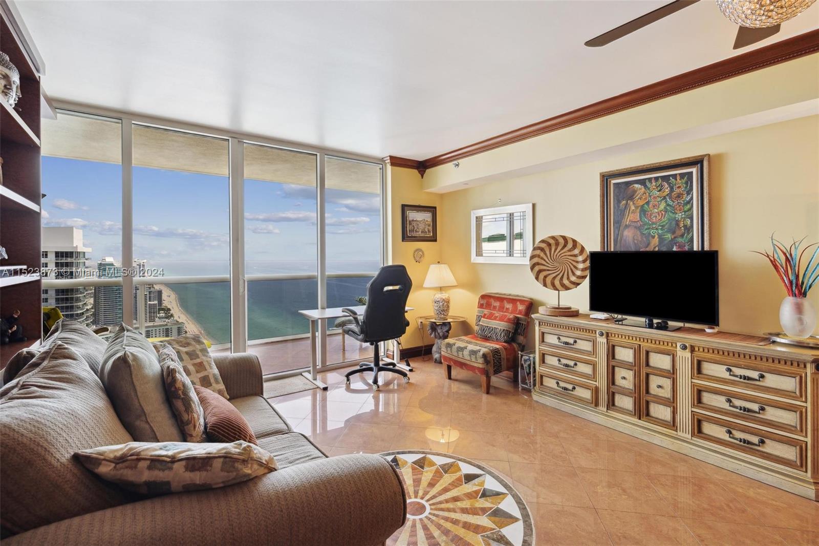 1830 S Ocean Dr # 4712