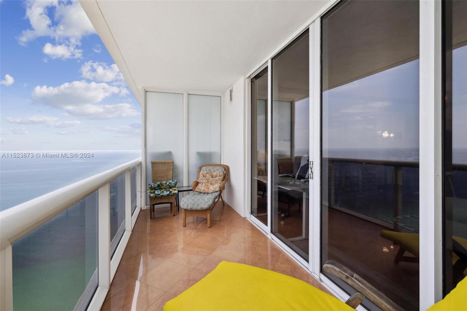 1830 S Ocean Dr # 4712