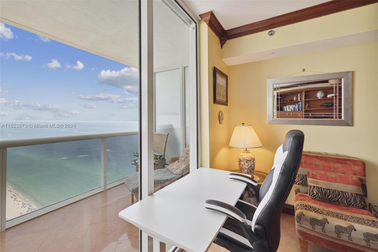 1830 S Ocean Dr # 4712
