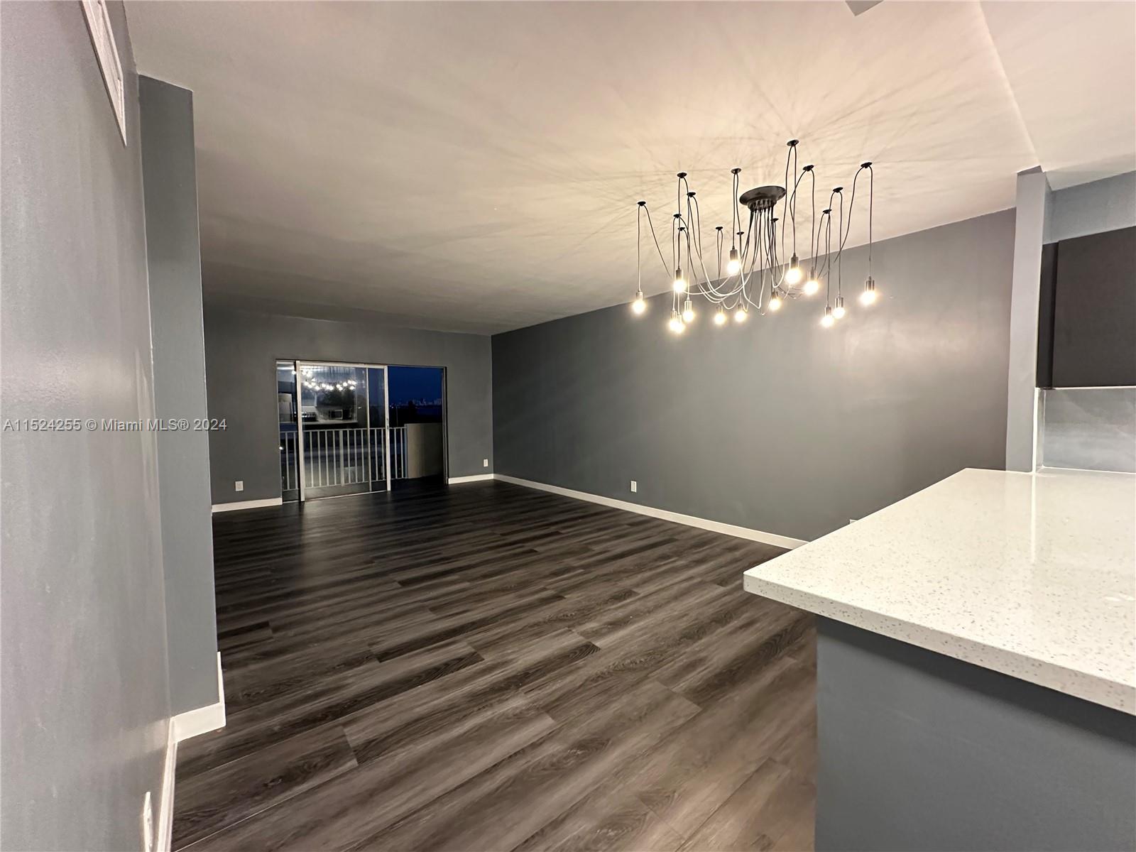 1455 N Treasure Dr # 5G