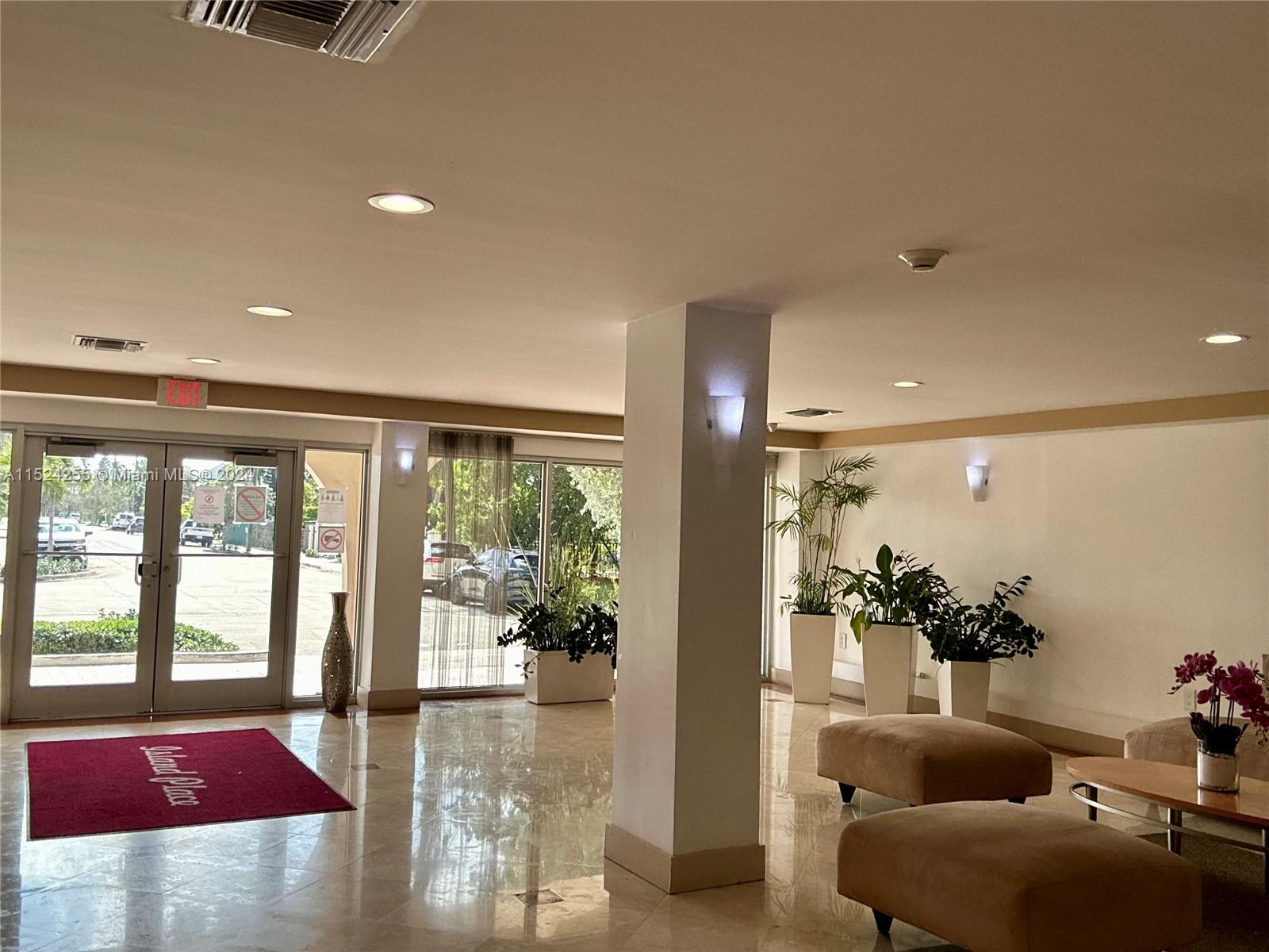 1455 N Treasure Dr # 5G