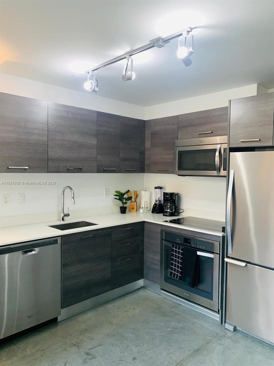 151 SE 1st ST # 2907