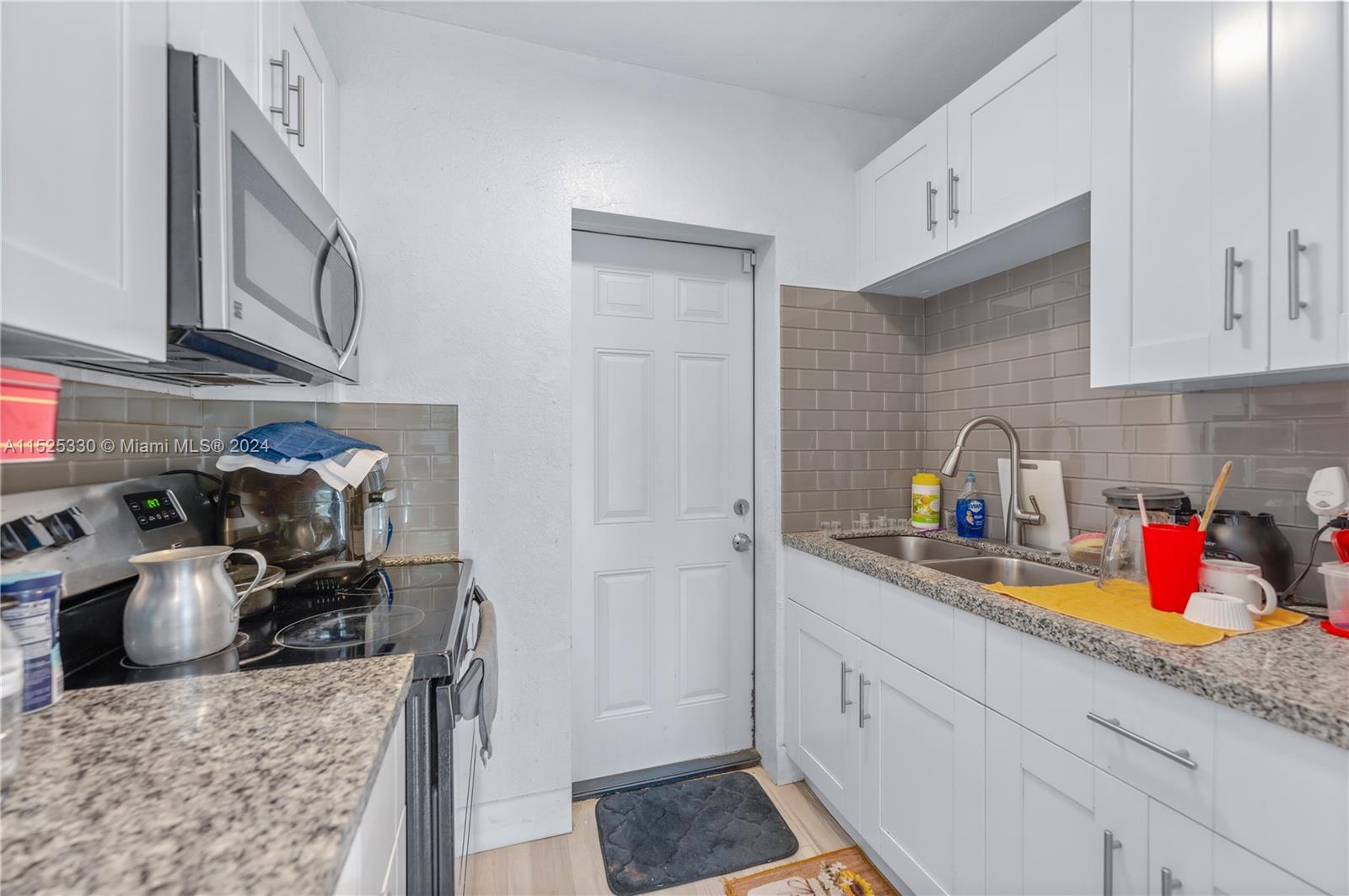2451 NW 34th St