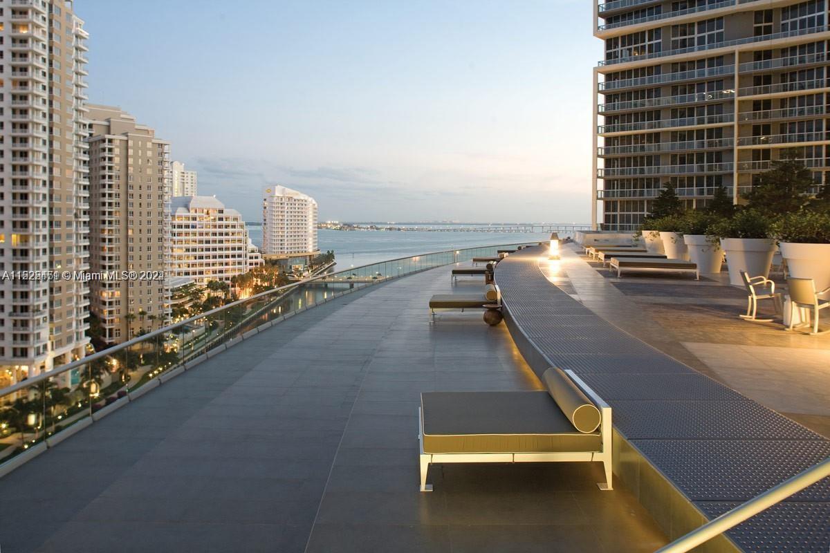 475 Brickell Ave # 2909