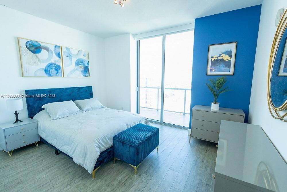 79 SW 12th St Unit: 2312-S