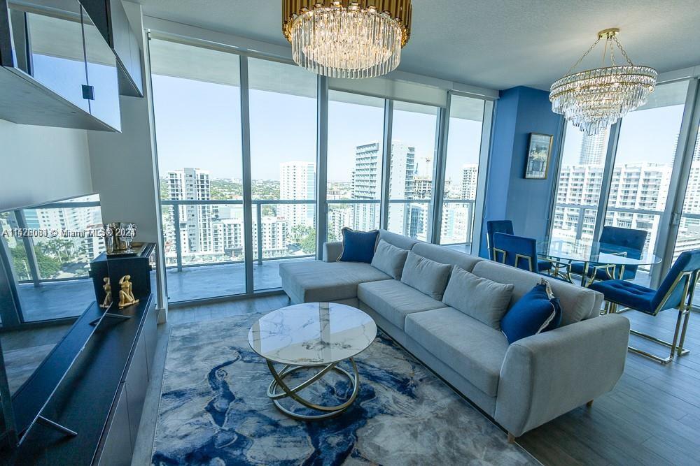 79 SW 12th St Unit: 2312-S
