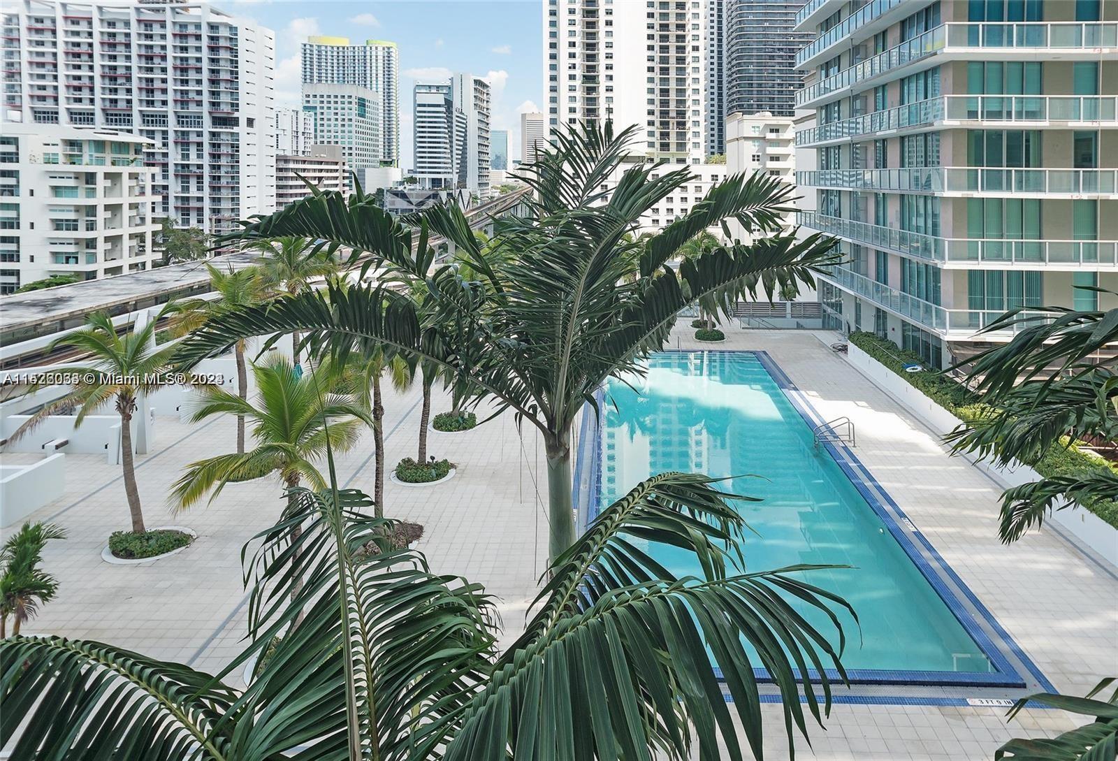 79 SW 12th St Unit: 2312-S