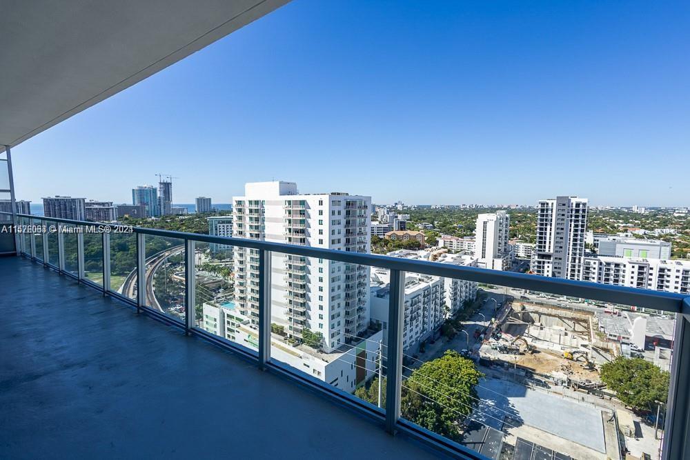 79 SW 12th St Unit: 2312-S