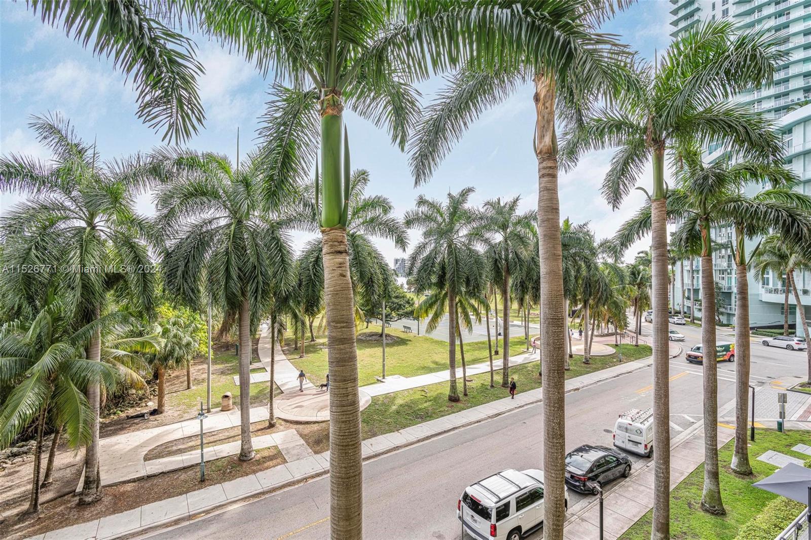 2000 N Bayshore Dr # 314