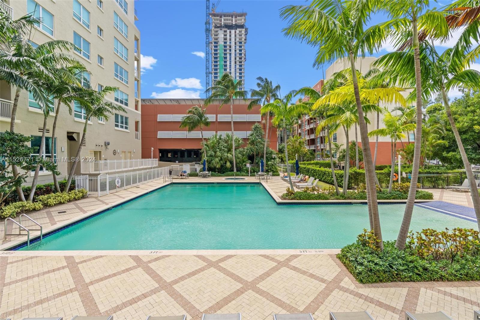 2000 N Bayshore Dr # 314