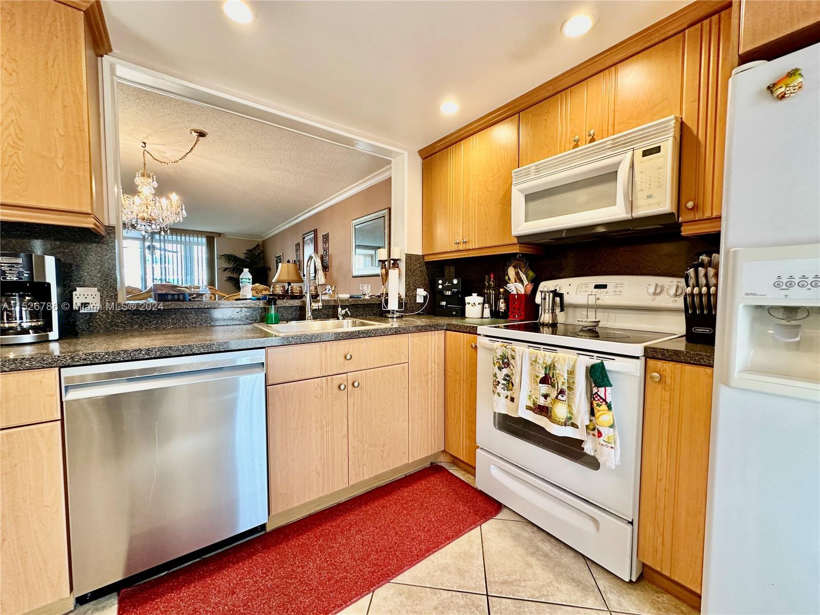 301 NE 14th Ave # 201