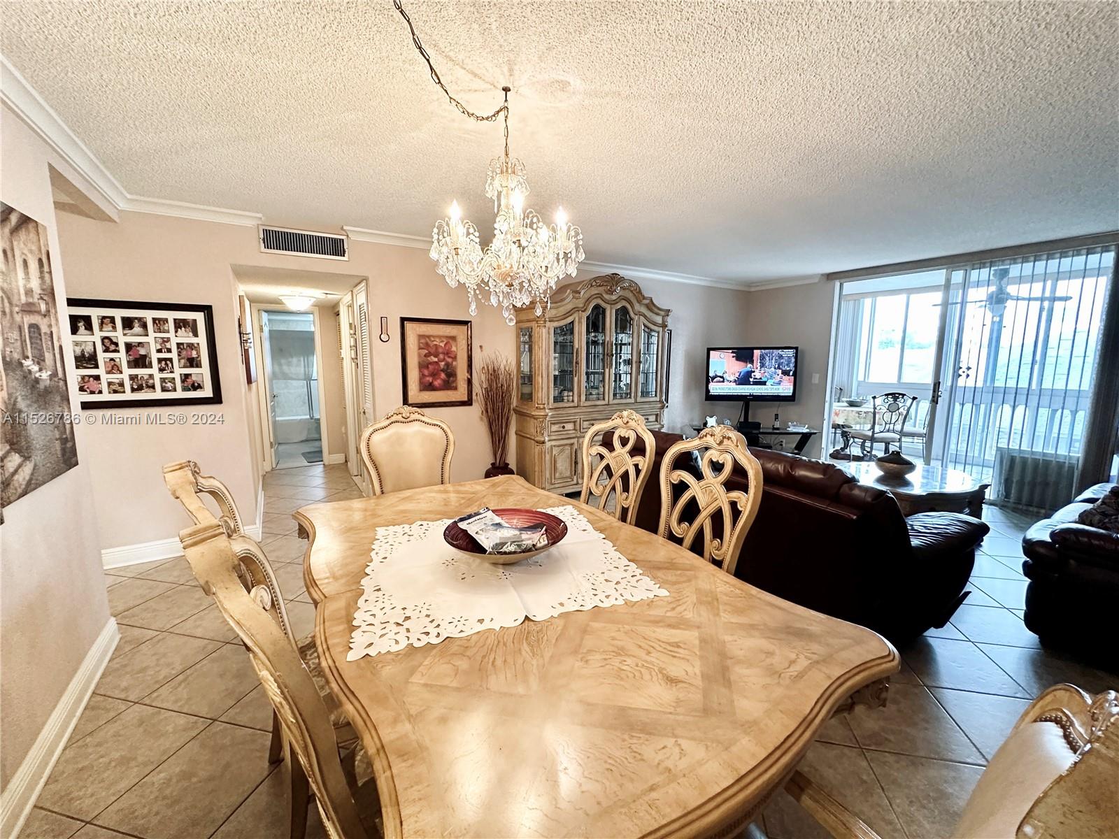 301 NE 14th Ave # 201