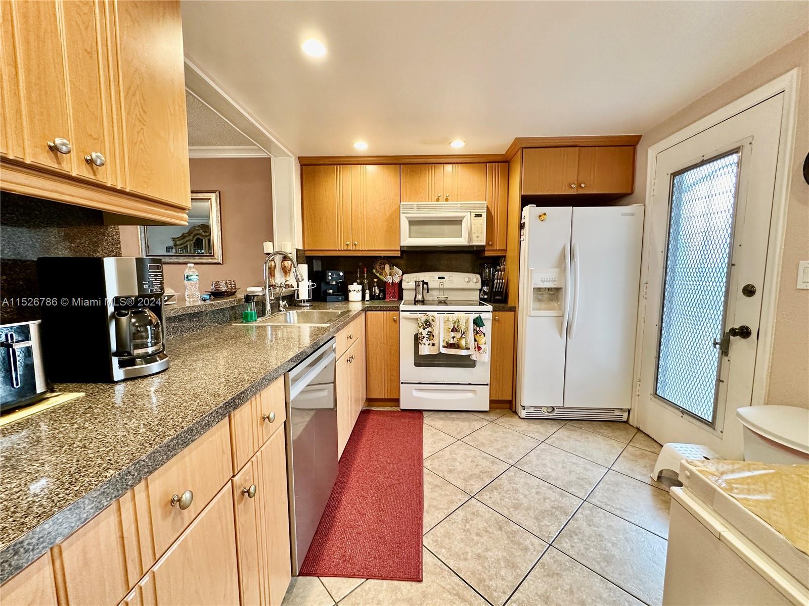 301 NE 14th Ave # 201