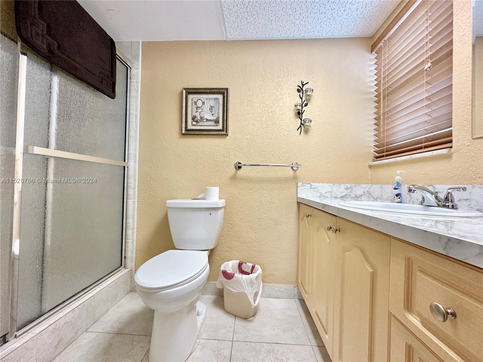 301 NE 14th Ave # 201