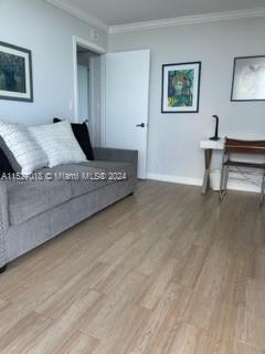6767 Collins Ave # 509
