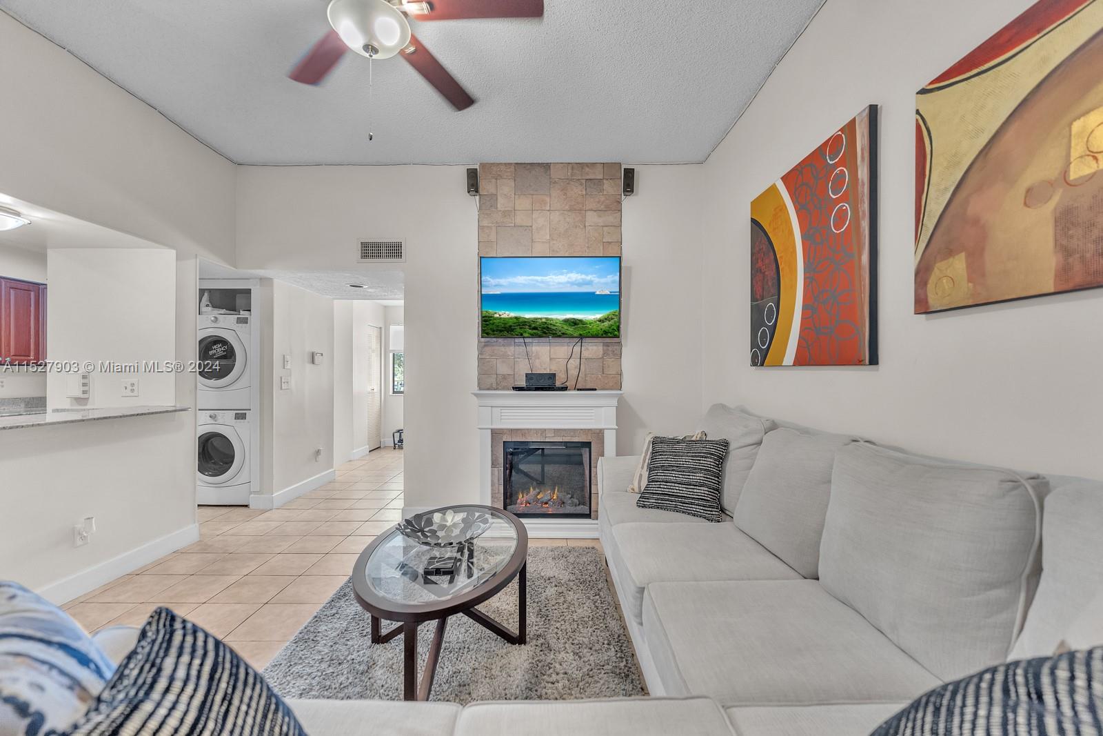 8029 NW 15th Mnr # 8029 Unit: #8029