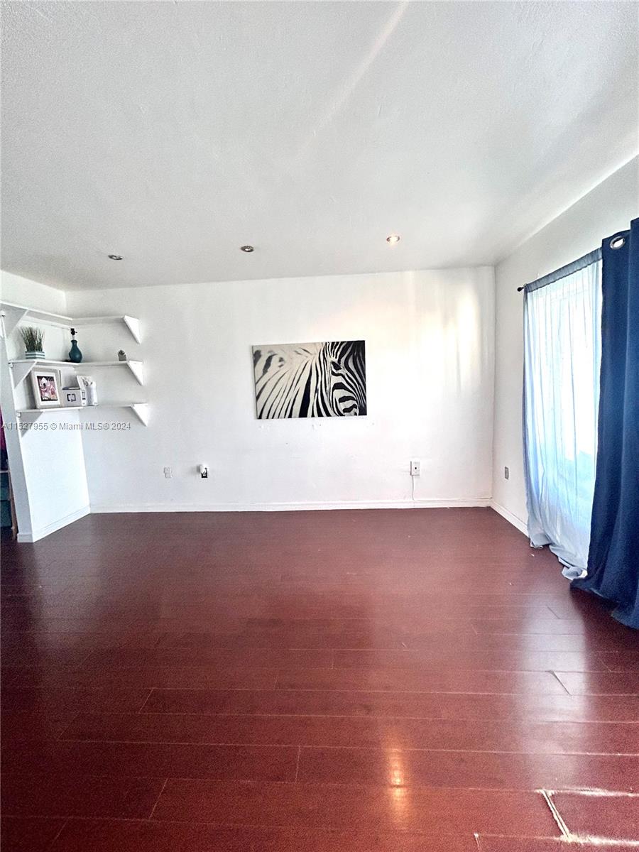 7670 SW 82nd St # H214