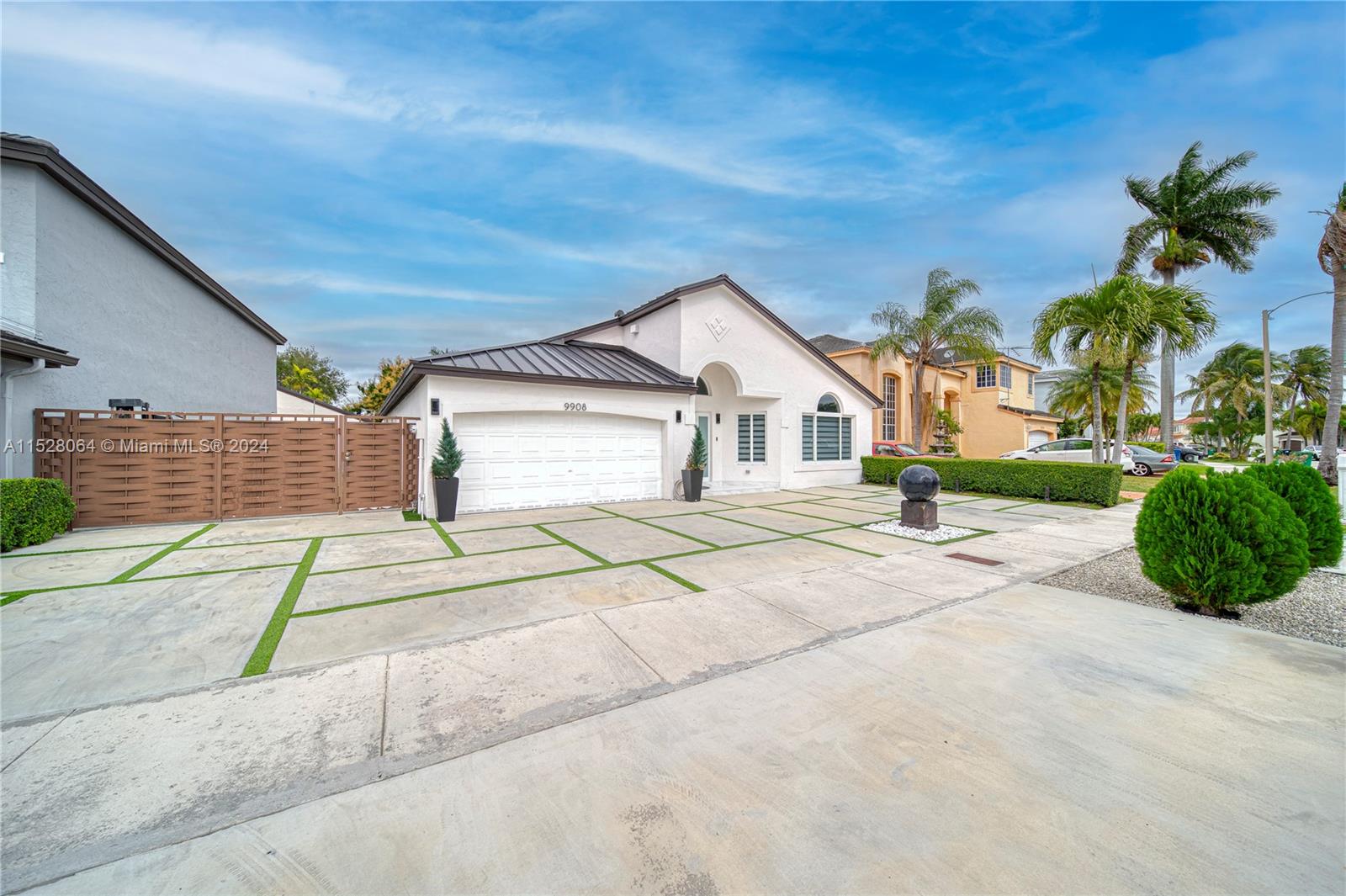 9908 SW 154th Pl