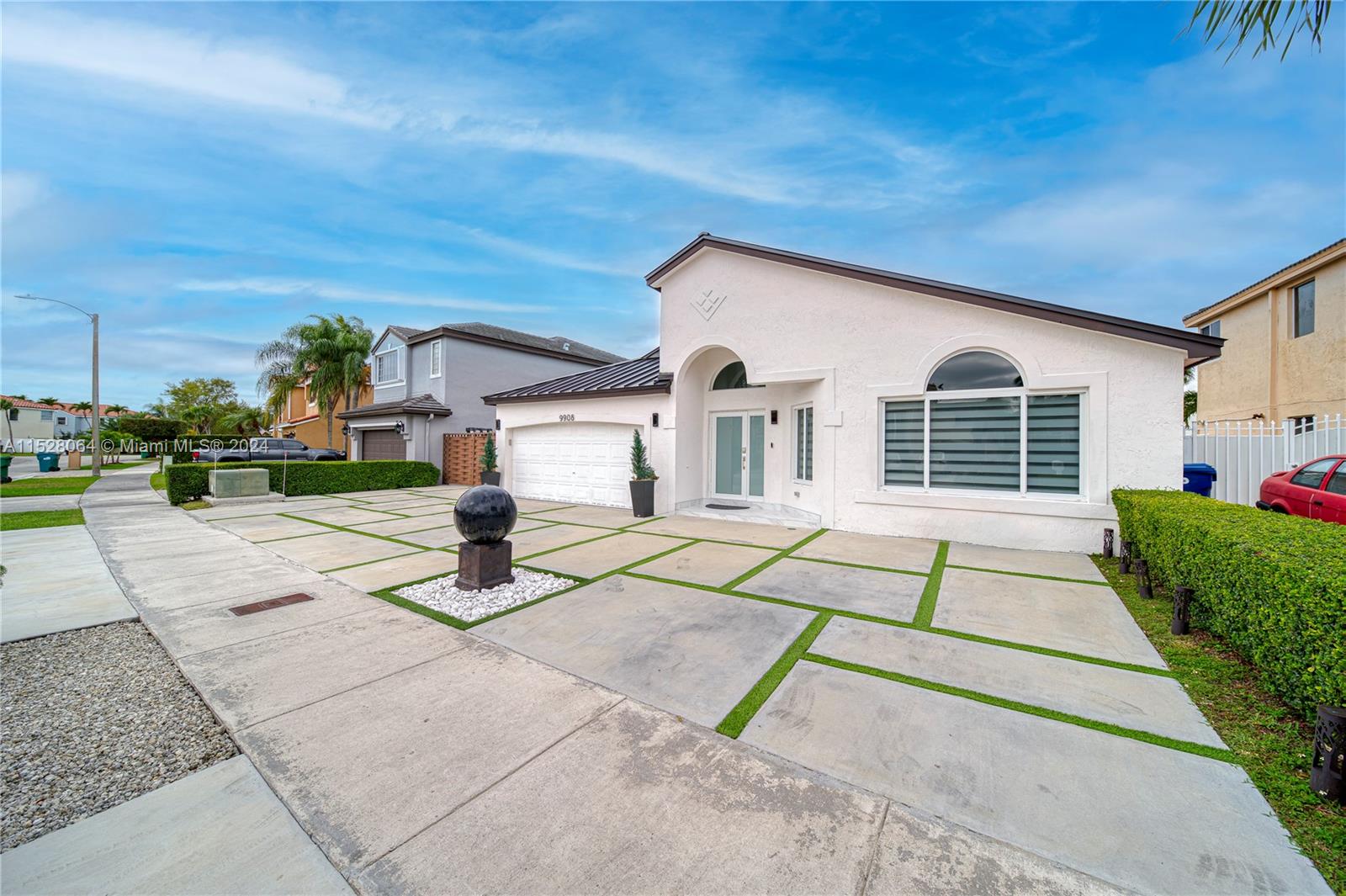 9908 SW 154th Pl