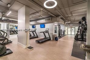 1915 Brickell Ave # C605