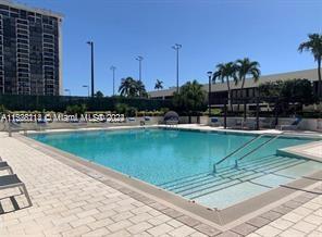 1915 Brickell Ave # C605