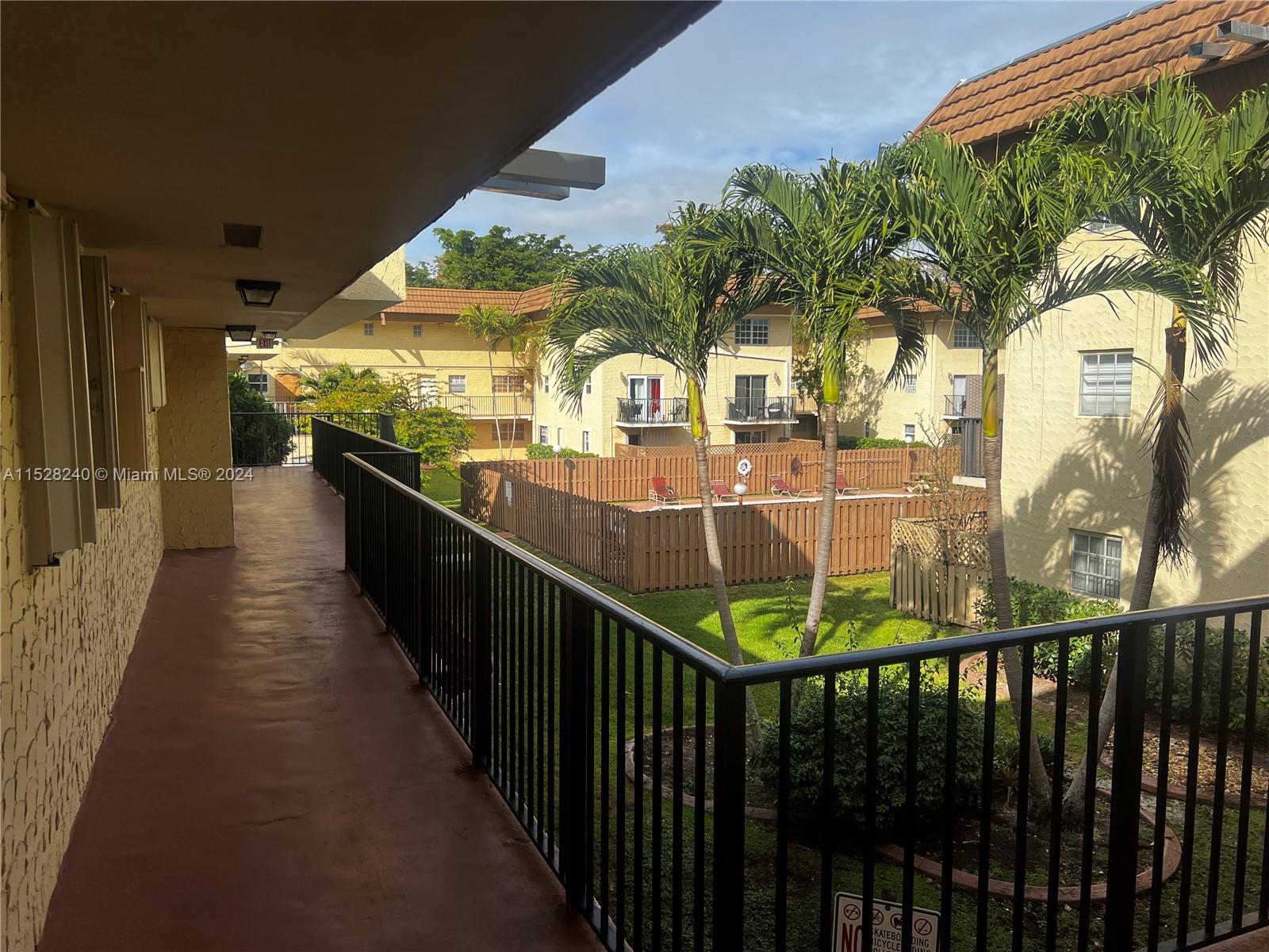 8550 SW 109th Ave # 229 Unit: 5-229