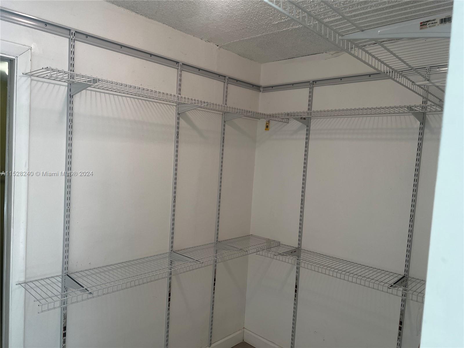 8550 SW 109th Ave # 229 Unit: 5-229