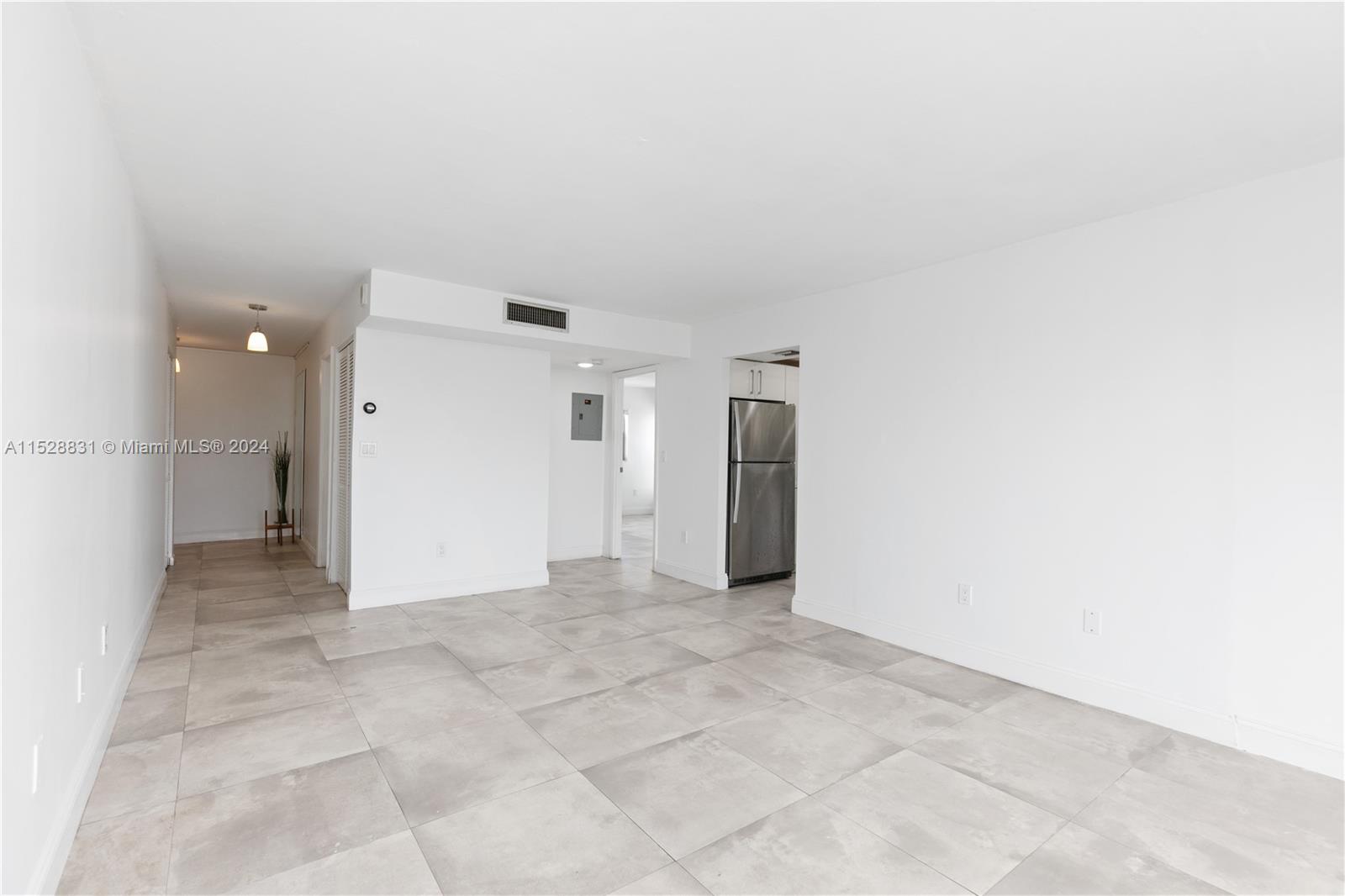 1300 Alton Rd # 9A