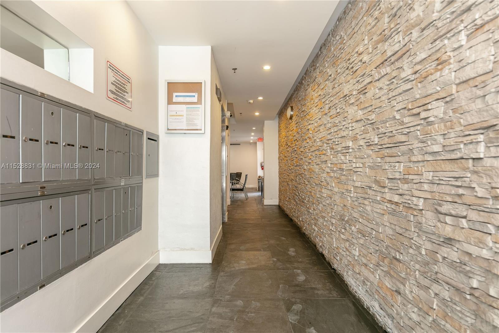 1300 Alton Rd # 9A