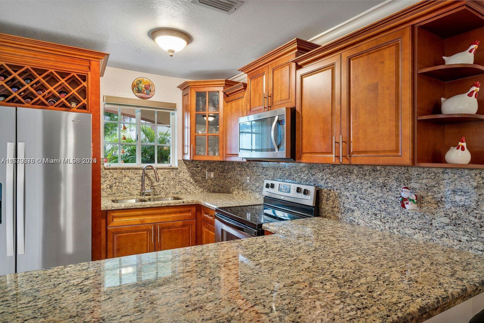 6757 NW 182nd St # 102