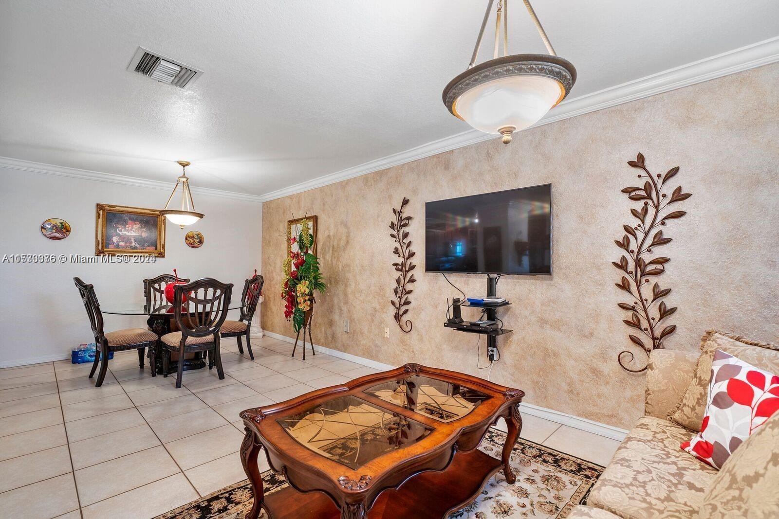 6757 NW 182nd St # 102