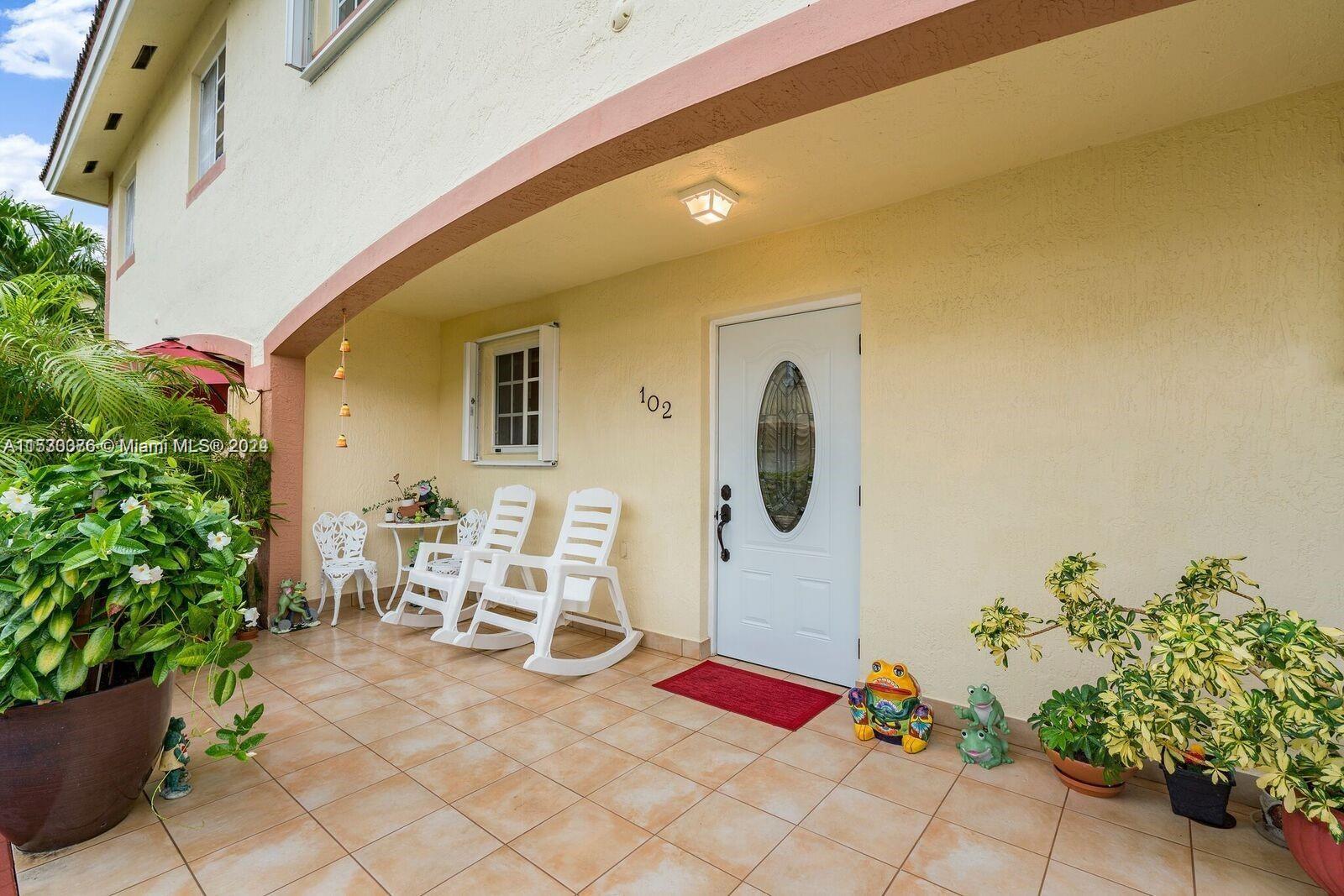 6757 NW 182nd St # 102