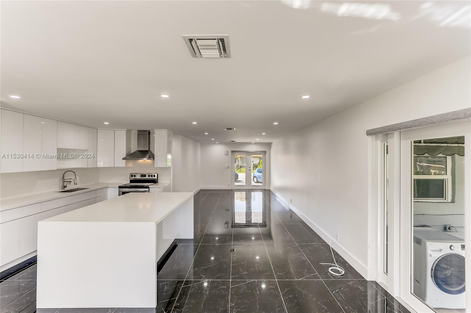 561 NW 48th Pl # 561