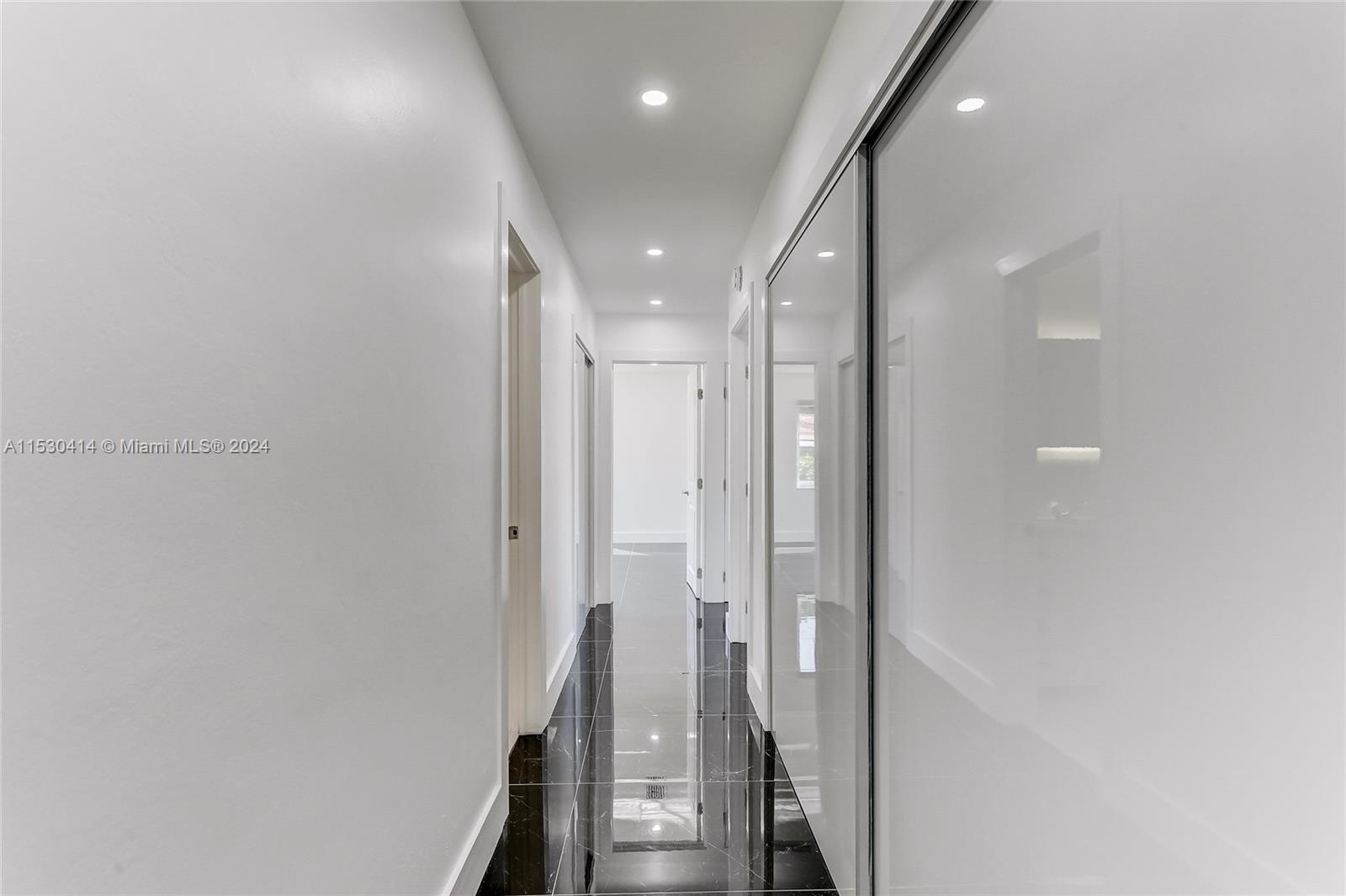 561 NW 48th Pl # 561