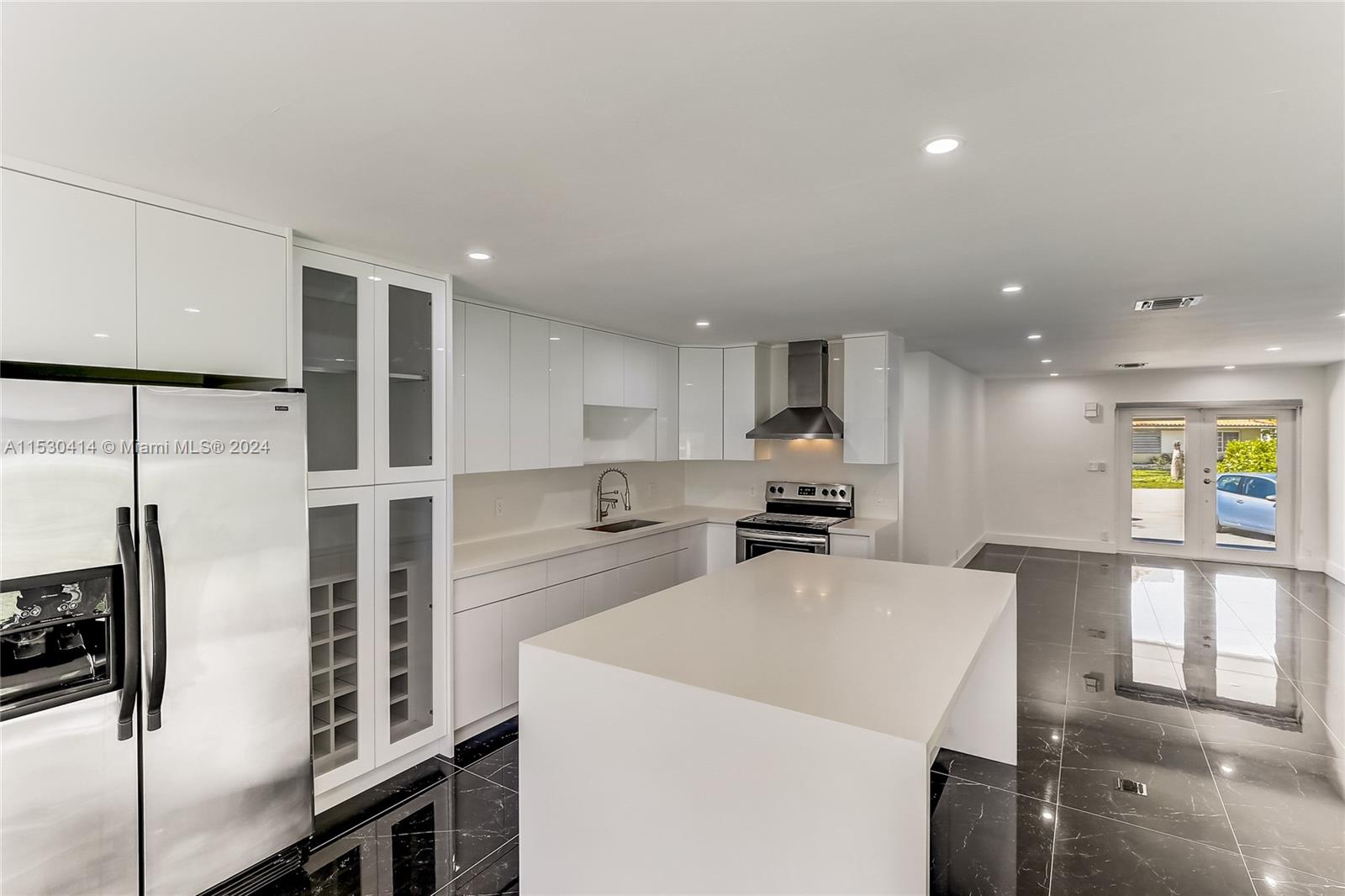 561 NW 48th Pl # 561